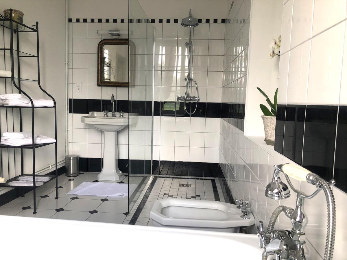 Castel Saint-Leonard Bed & Breakfast Falaise  Dış mekan fotoğraf