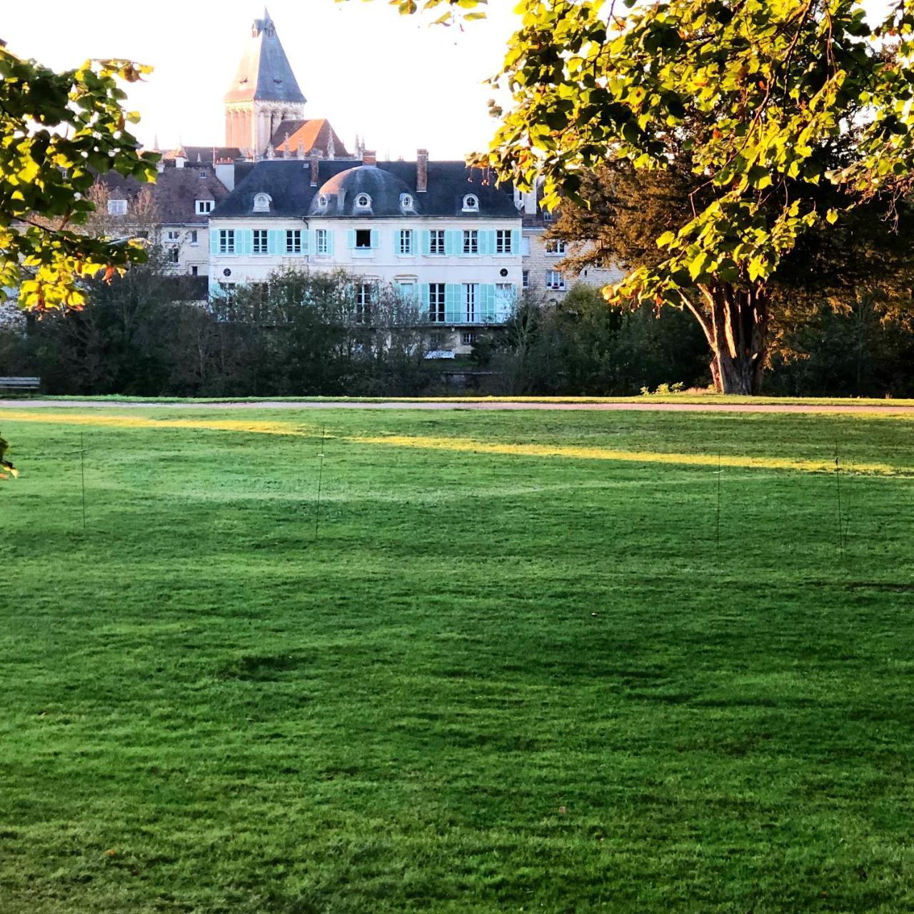Castel Saint-Leonard Bed & Breakfast Falaise  Dış mekan fotoğraf